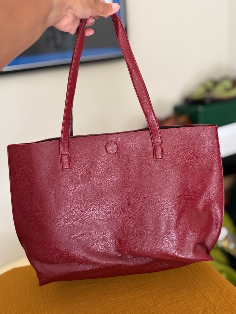 Pre-Loved G.H. Bass & Co. Burgundy Leather Tote Bag